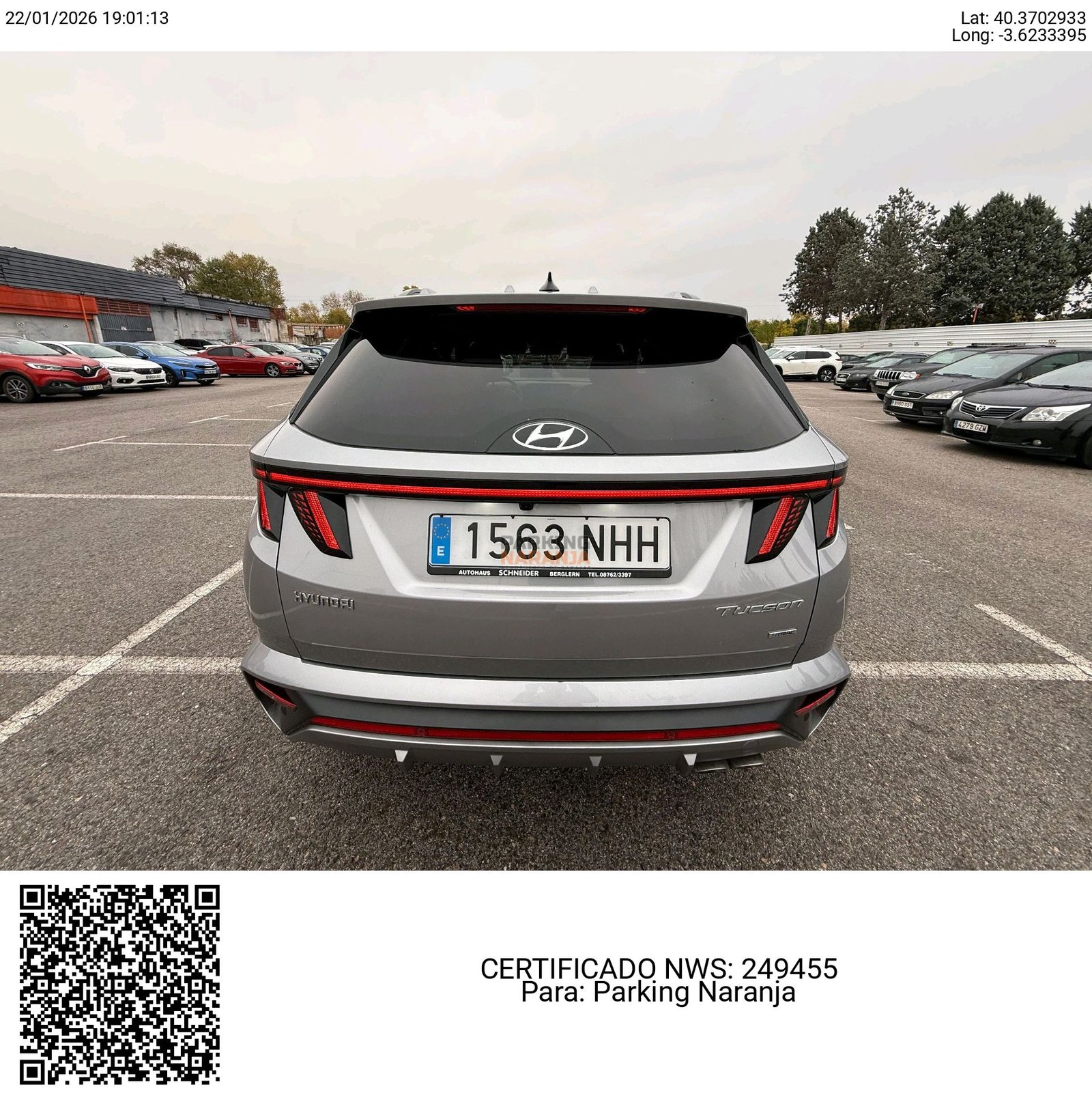 Detalle ruedas del vehículo